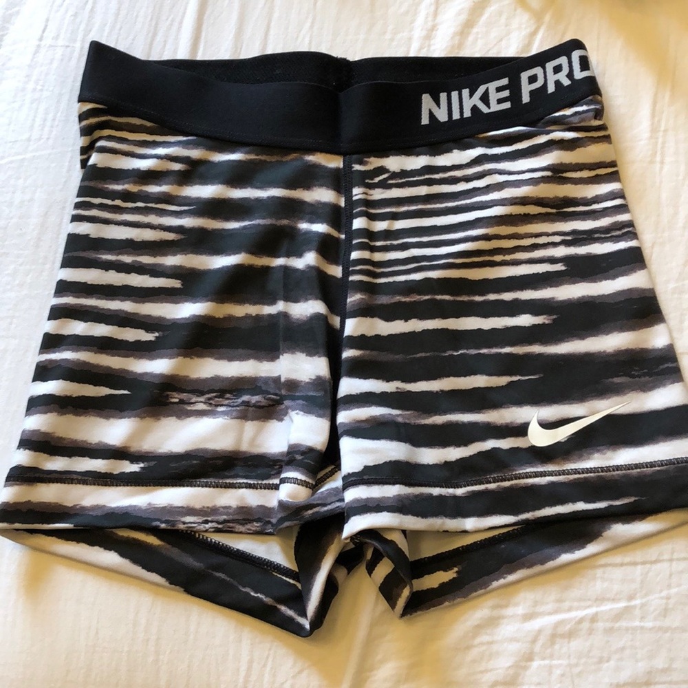 Nike Pro Short